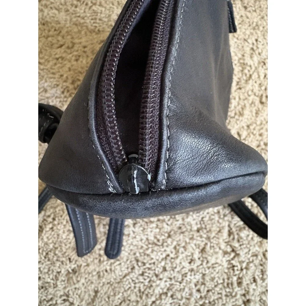 Tignanello Black Soft Leather Zipper Backpack Minimalist Dome Shaped Vintage